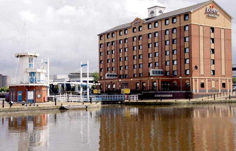 Holiday Inn Express Manchester - Salford Quays, An Ihg Hotel Exterior foto